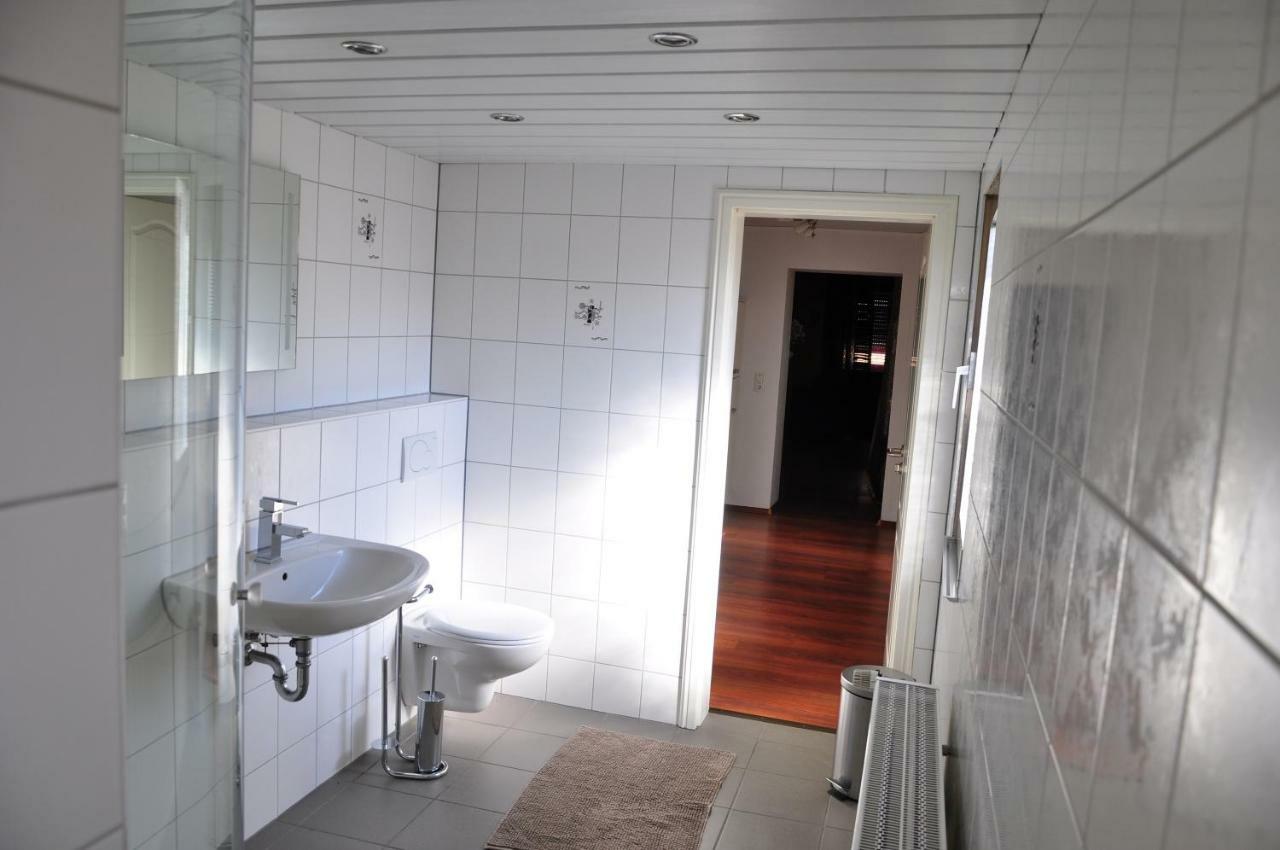 T&T Ferienwohnung Rheinbrohl Экстерьер фото