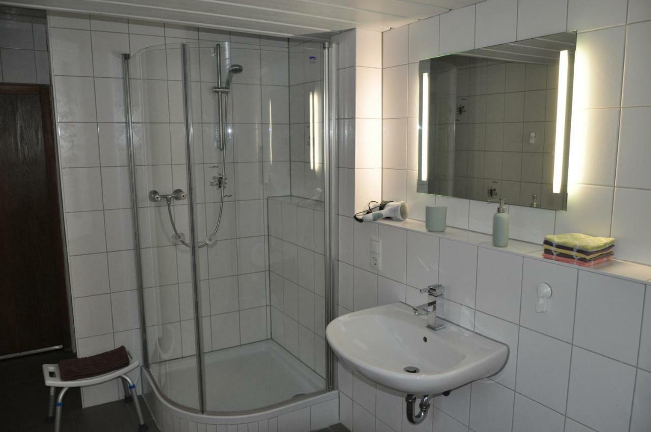T&T Ferienwohnung Rheinbrohl Экстерьер фото